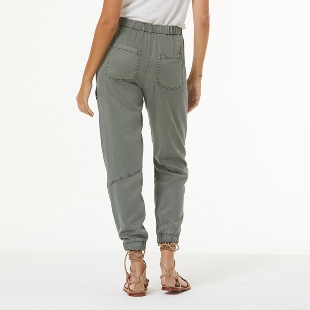 Young Fabulous & Broke YFB Harrison Cargo Pant in Reed Pigment Green - Size Sm - Picture 2 of 10